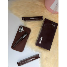 Чохол Rhode з блиском для губ Espresso для iPhone 16 – оригінальний аксесуар